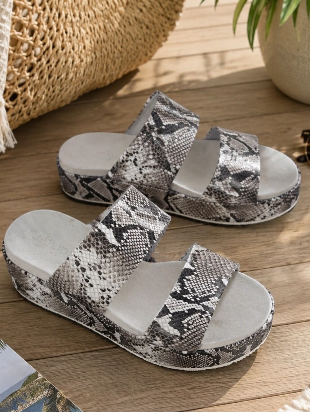 JSlides NYC Snake Print Platform Wedge Slide Sandals Women's 8.5 Resortwear Pool